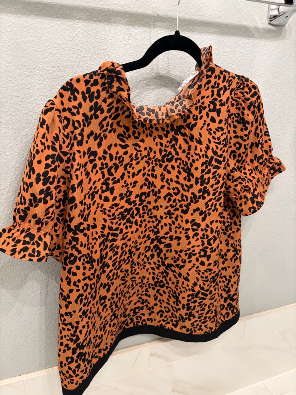 THML Orange Animal-Print Ruffle Sleeve Blouse